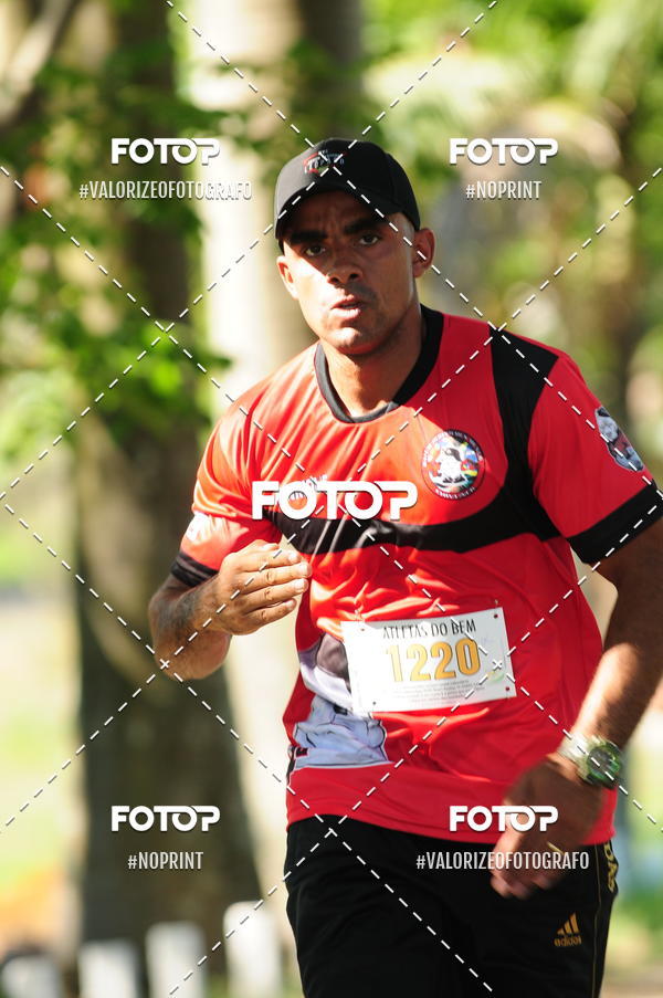 Compre suas fotos do eventoPIT BULL RUNNING no Fotop