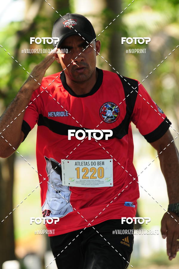 Compre suas fotos do eventoPIT BULL RUNNING no Fotop