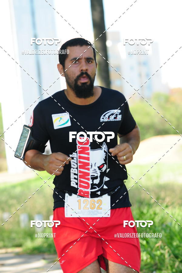 Compre suas fotos do eventoPIT BULL RUNNING no Fotop