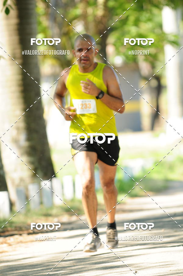 Compre suas fotos do eventoPIT BULL RUNNING no Fotop