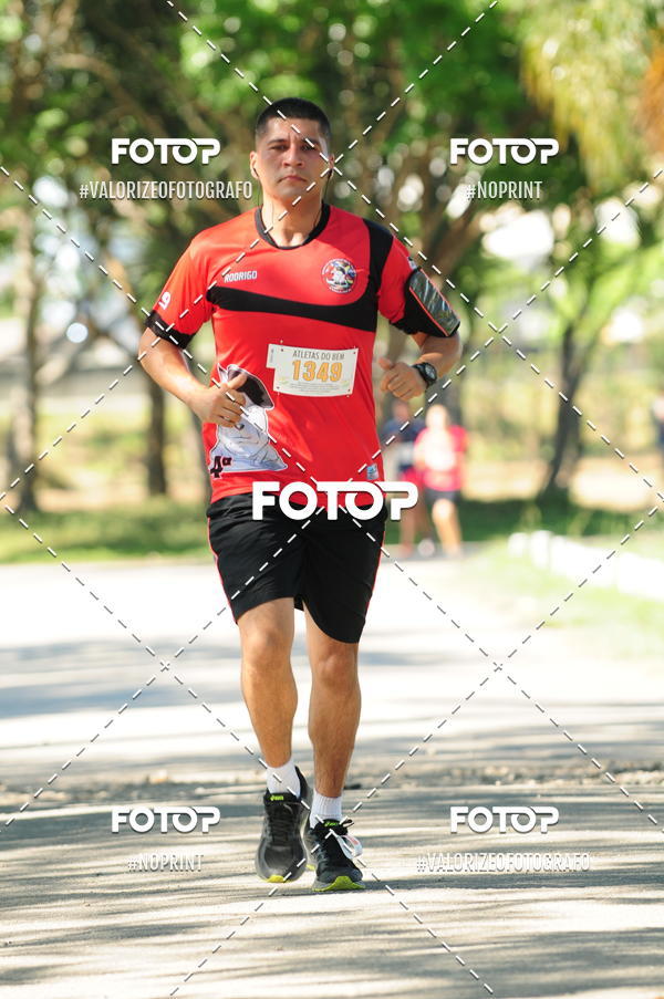 Compre suas fotos do eventoPIT BULL RUNNING no Fotop