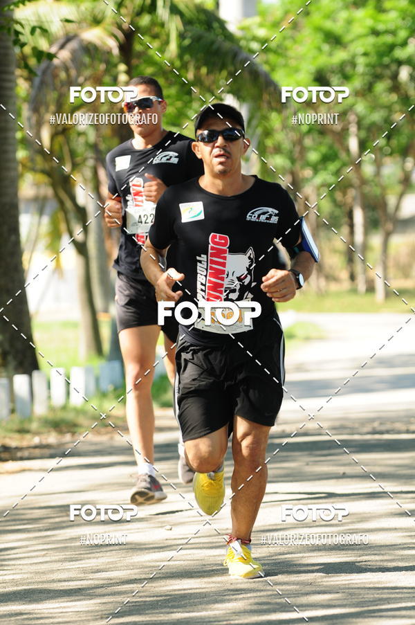 Compra tus fotos del eventoPIT BULL RUNNING En Fotop