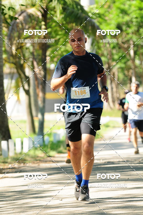 Compra tus fotos del eventoPIT BULL RUNNING En Fotop