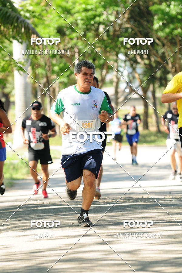 Compre as suas fotos do eventoPIT BULL RUNNING no Fotop