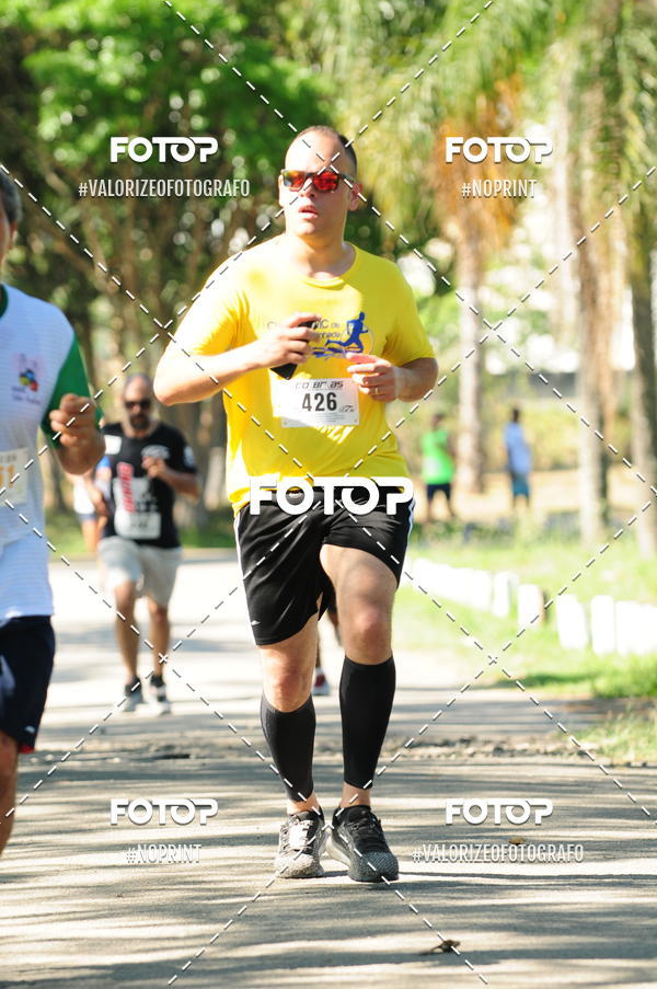 Compre as suas fotos do eventoPIT BULL RUNNING no Fotop