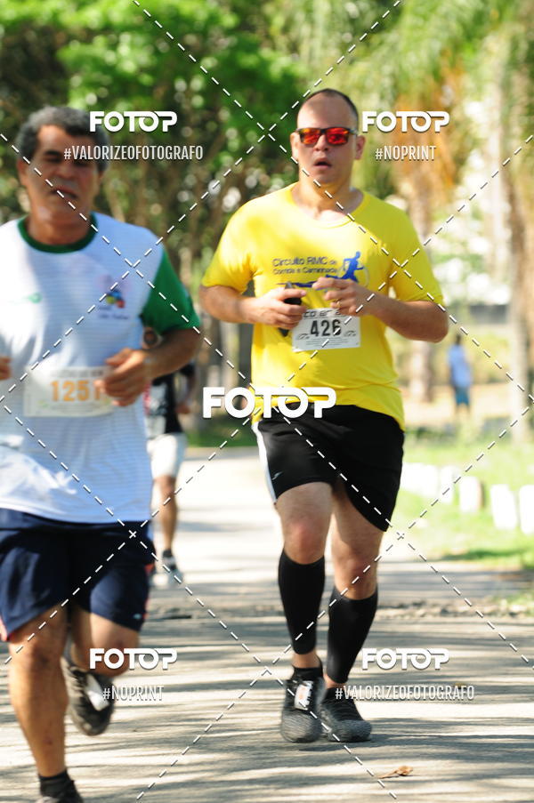 Compre as suas fotos do eventoPIT BULL RUNNING no Fotop