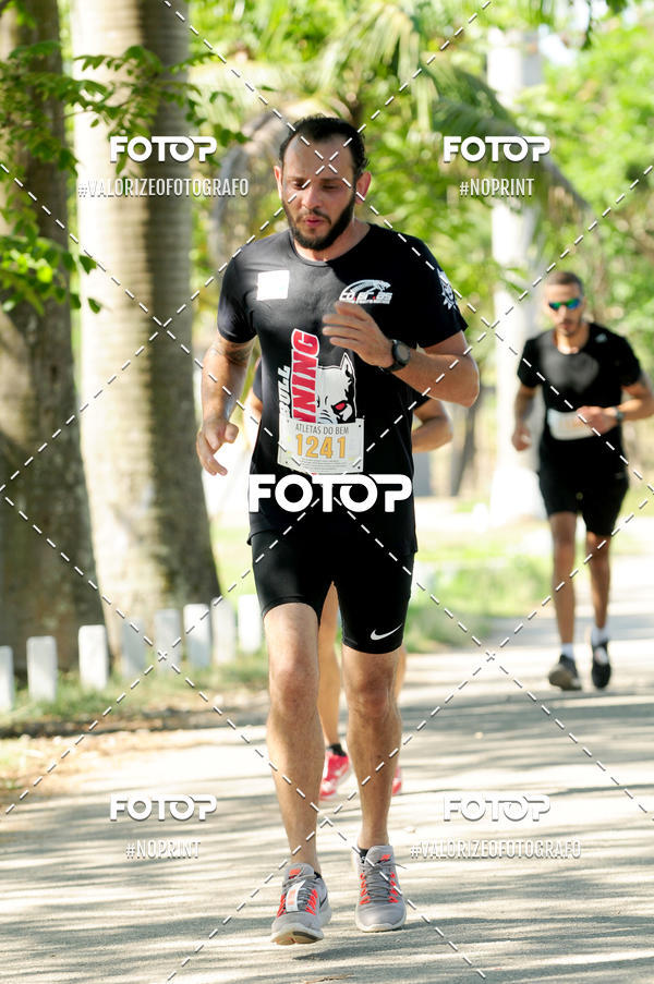 Compre as suas fotos do eventoPIT BULL RUNNING no Fotop