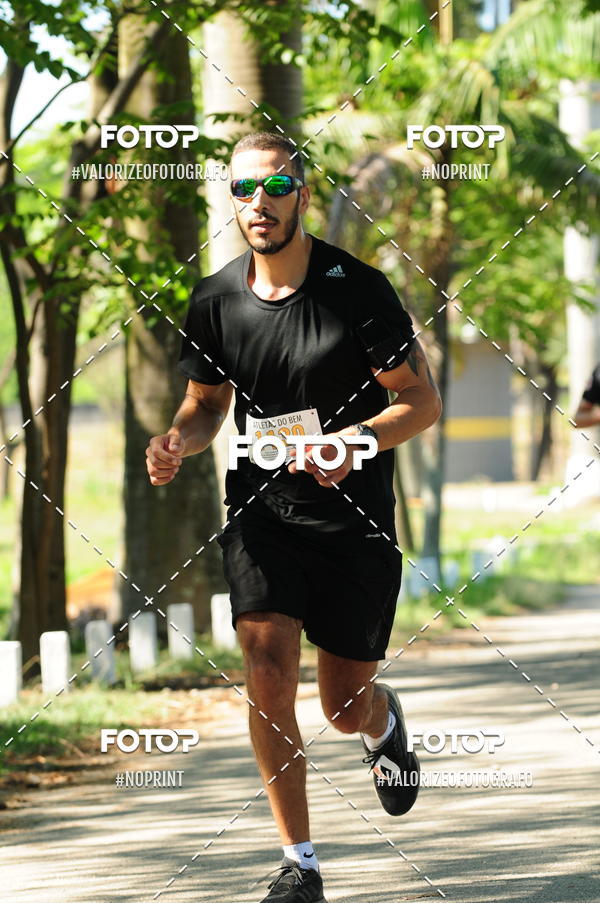 Compre as suas fotos do eventoPIT BULL RUNNING no Fotop