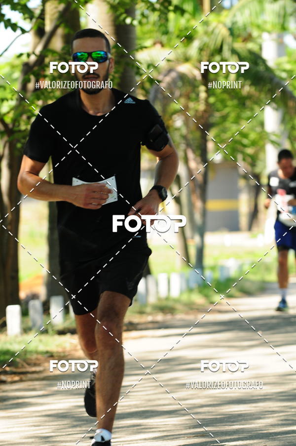 Compre as suas fotos do eventoPIT BULL RUNNING no Fotop