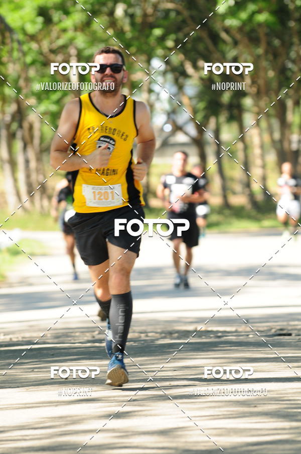 Achetez vos photos de l'vnementPIT BULL RUNNING sur Fotop