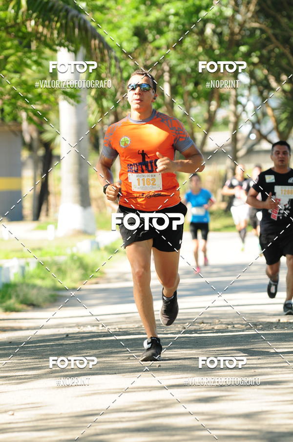 Achetez vos photos de l'vnementPIT BULL RUNNING sur Fotop