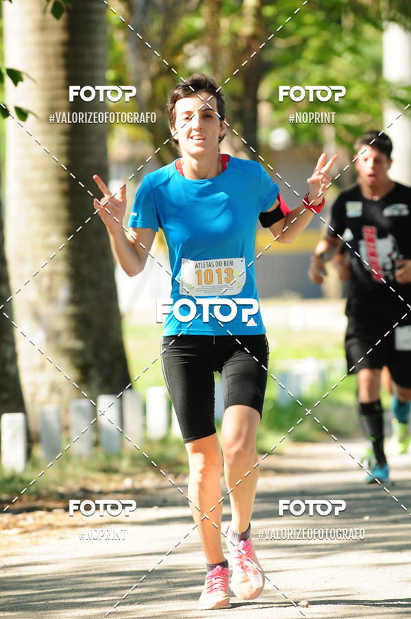 Compre suas fotos do eventoPIT BULL RUNNING no Fotop