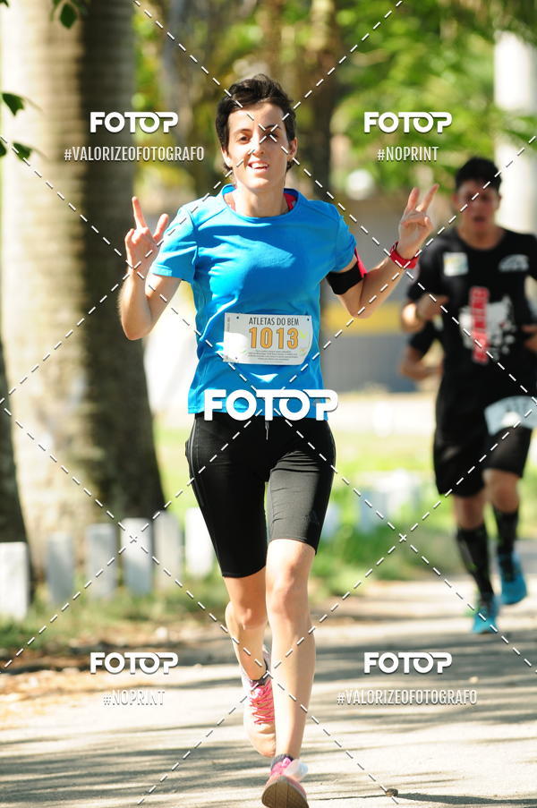 Compre suas fotos do eventoPIT BULL RUNNING no Fotop