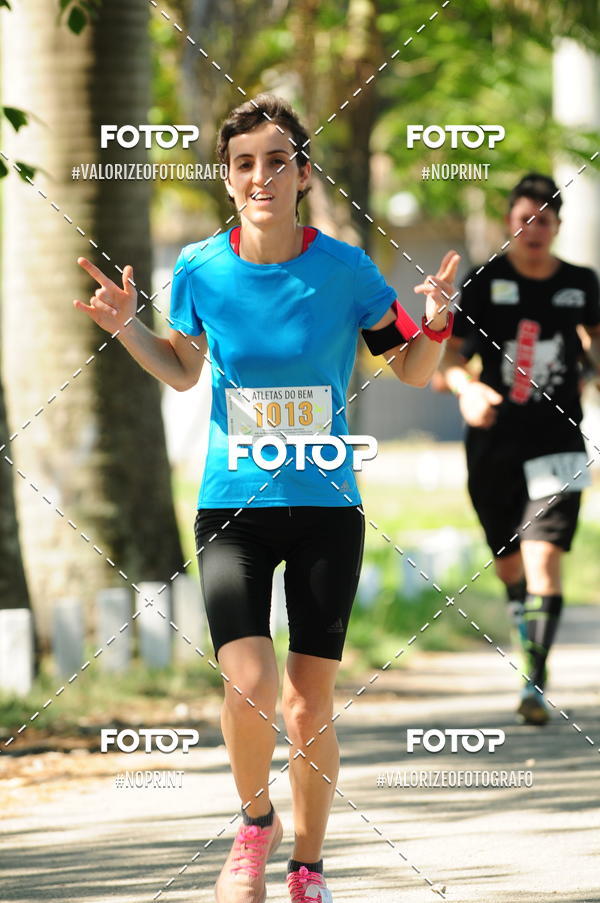 Compre suas fotos do eventoPIT BULL RUNNING no Fotop