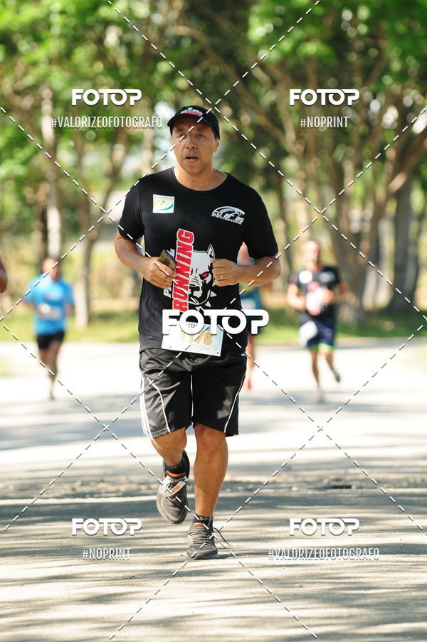 Compre suas fotos do eventoPIT BULL RUNNING no Fotop