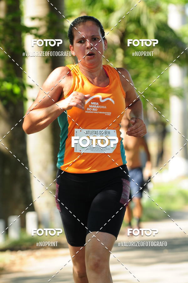 Compre suas fotos do eventoPIT BULL RUNNING no Fotop