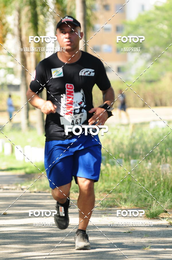 Compre as suas fotos do eventoPIT BULL RUNNING no Fotop