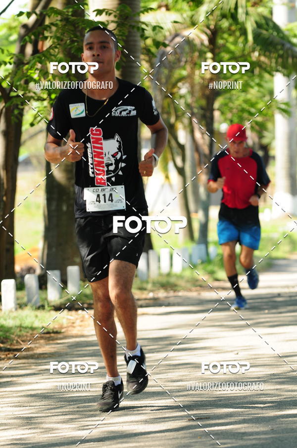 Compre as suas fotos do eventoPIT BULL RUNNING no Fotop