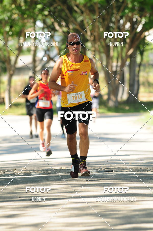 Compre as suas fotos do eventoPIT BULL RUNNING no Fotop