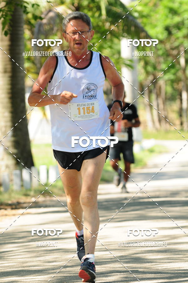 Compre as suas fotos do eventoPIT BULL RUNNING no Fotop