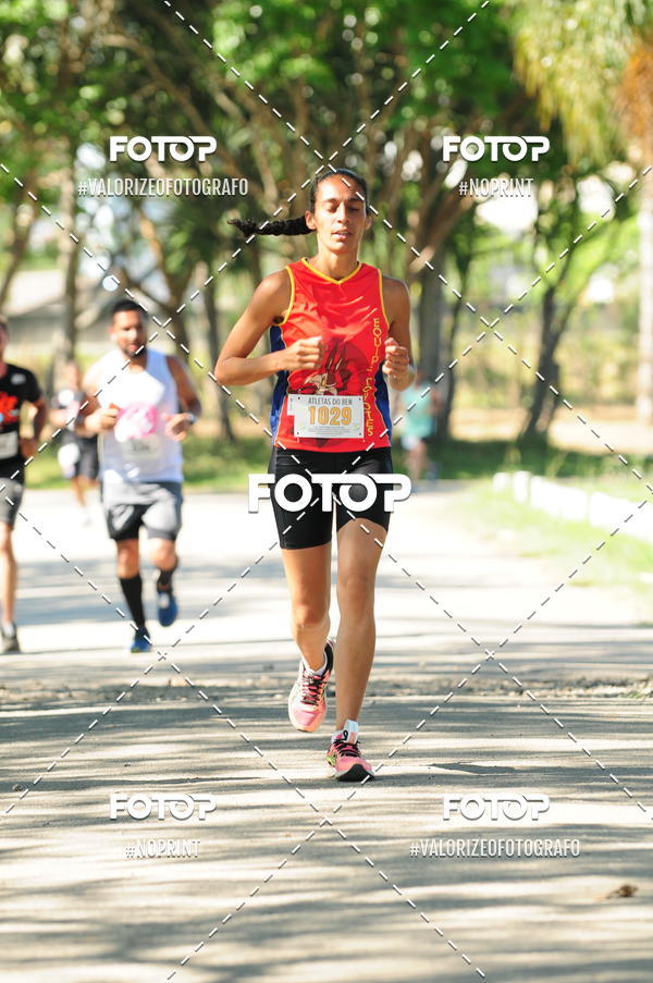 Compre as suas fotos do eventoPIT BULL RUNNING no Fotop