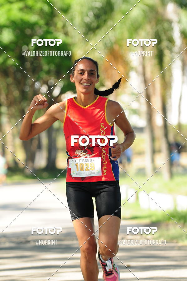 Compre as suas fotos do eventoPIT BULL RUNNING no Fotop