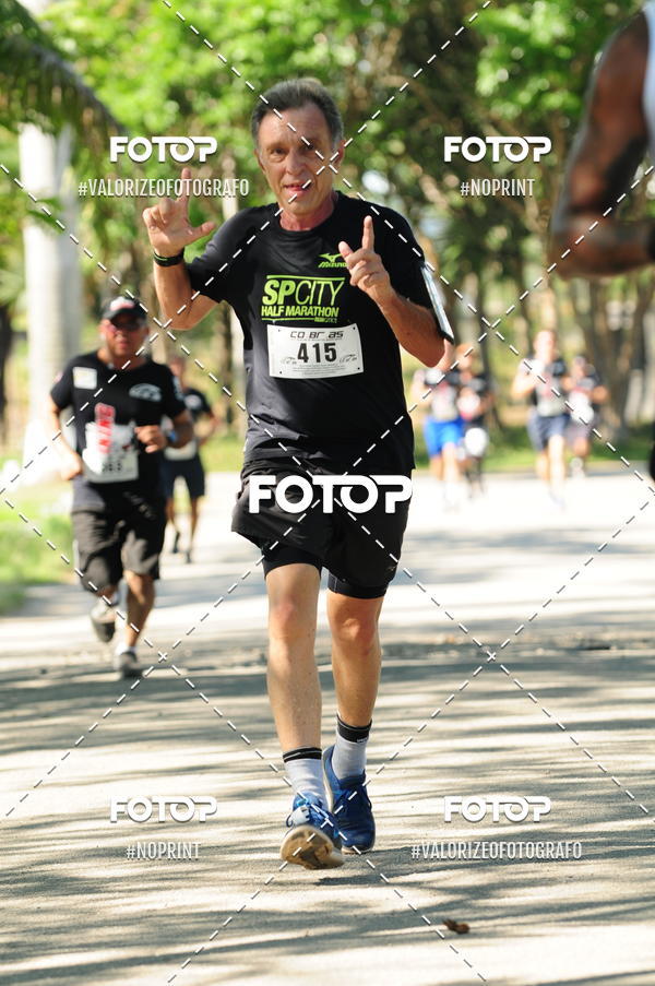 Compra tus fotos del eventoPIT BULL RUNNING En Fotop