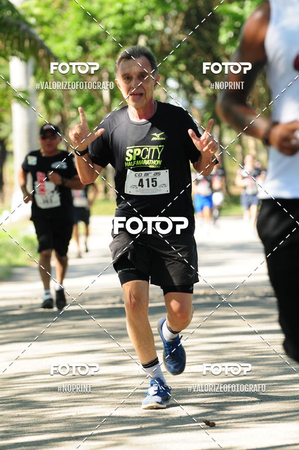 Compra tus fotos del eventoPIT BULL RUNNING En Fotop