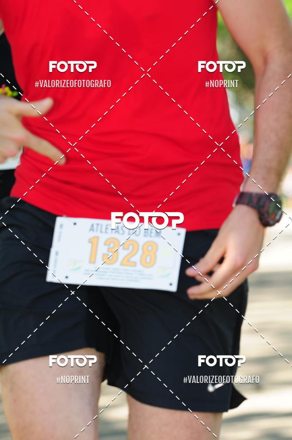 Compra tus fotos del eventoPIT BULL RUNNING En Fotop