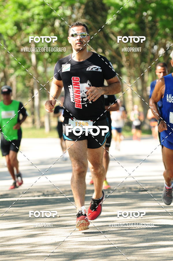 Achetez vos photos de l'vnementPIT BULL RUNNING sur Fotop