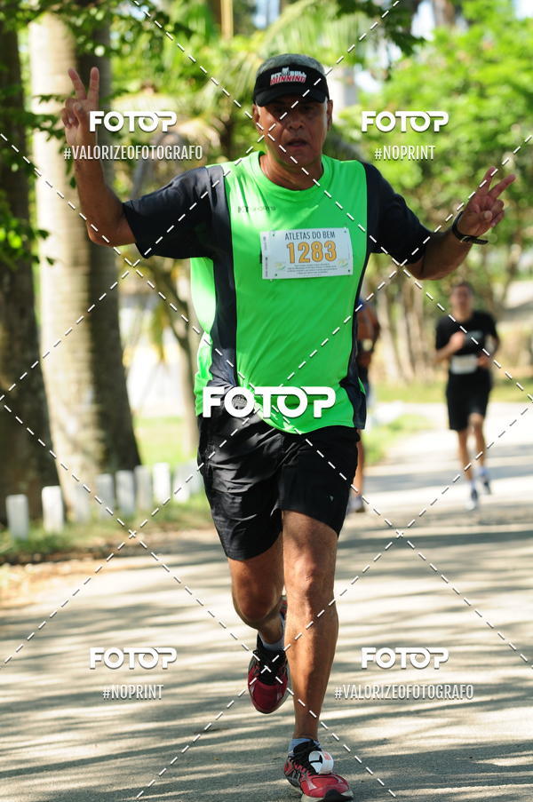 Achetez vos photos de l'vnementPIT BULL RUNNING sur Fotop