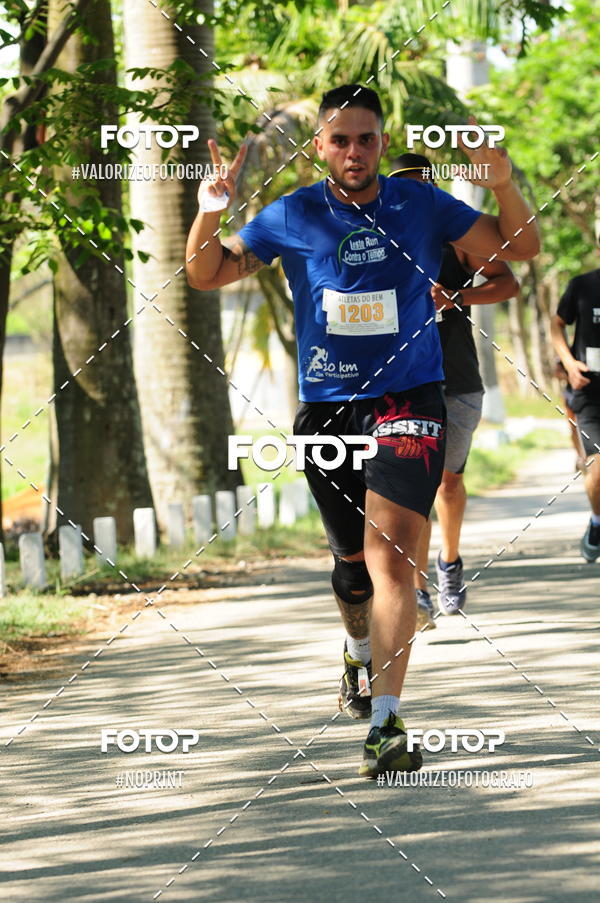 Achetez vos photos de l'vnementPIT BULL RUNNING sur Fotop