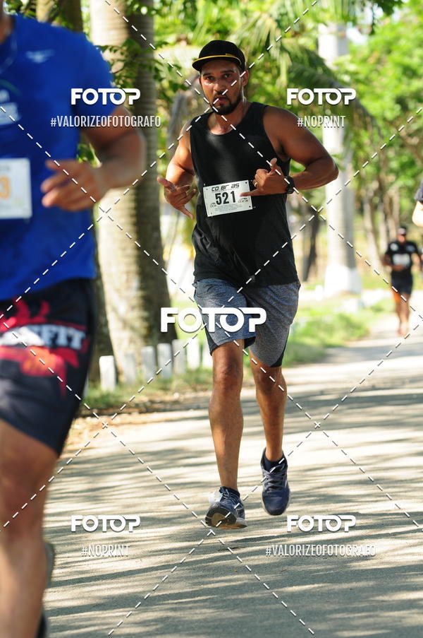 Achetez vos photos de l'vnementPIT BULL RUNNING sur Fotop