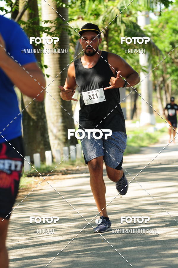 Achetez vos photos de l'vnementPIT BULL RUNNING sur Fotop