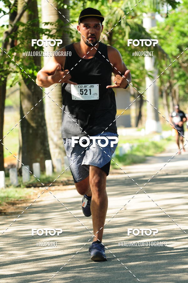 Achetez vos photos de l'vnementPIT BULL RUNNING sur Fotop