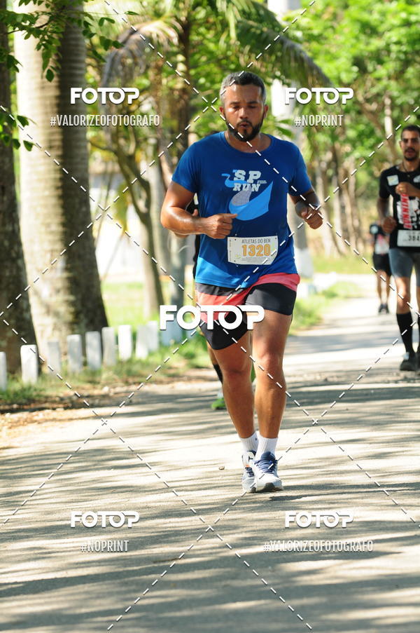 Achetez vos photos de l'vnementPIT BULL RUNNING sur Fotop