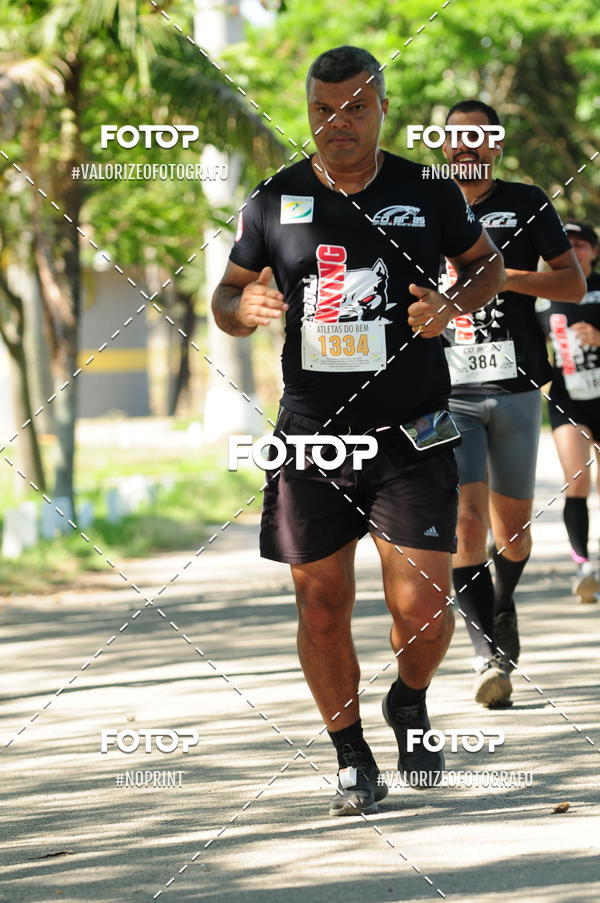 Achetez vos photos de l'vnementPIT BULL RUNNING sur Fotop