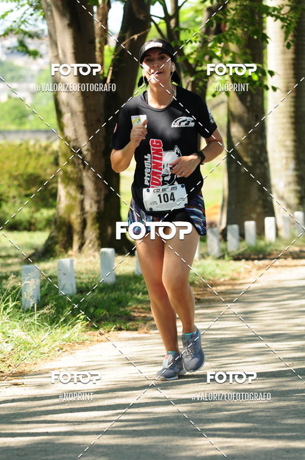 Compra tus fotos del eventoPIT BULL RUNNING En Fotop