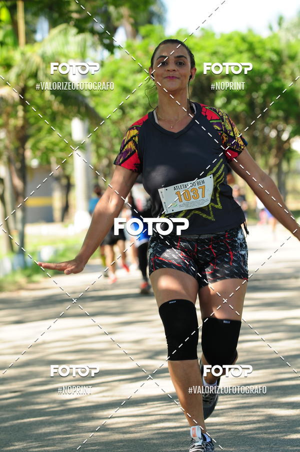 Compre as suas fotos do eventoPIT BULL RUNNING no Fotop