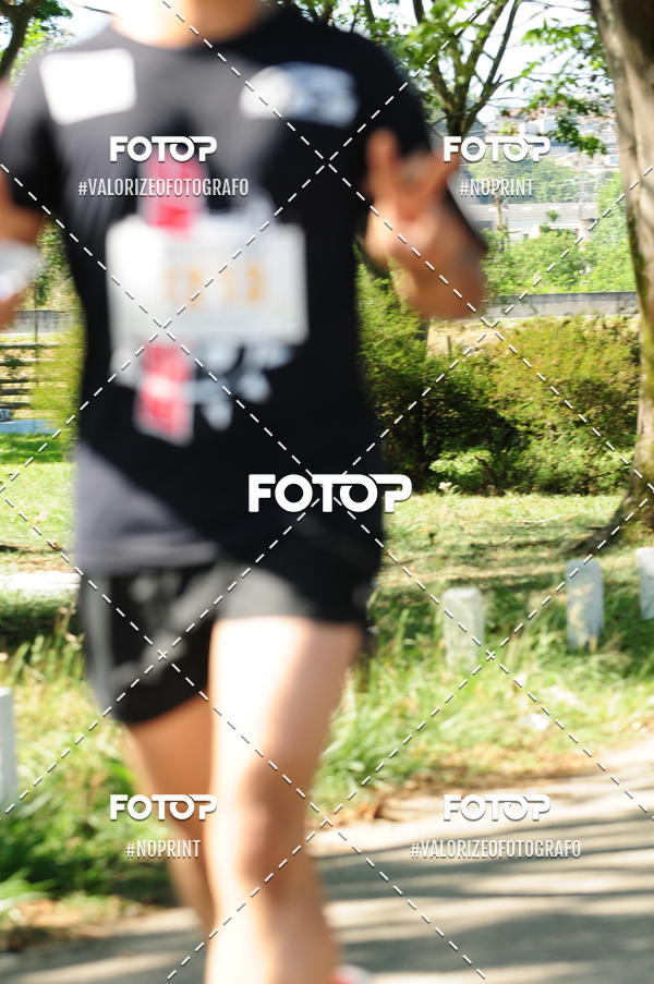 Compre as suas fotos do eventoPIT BULL RUNNING no Fotop