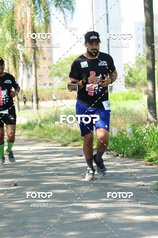 Compra tus fotos del eventoPIT BULL RUNNING En Fotop