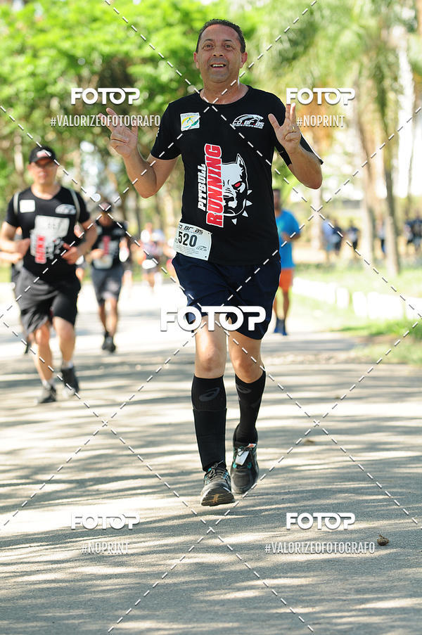 Compre suas fotos do eventoPIT BULL RUNNING no Fotop