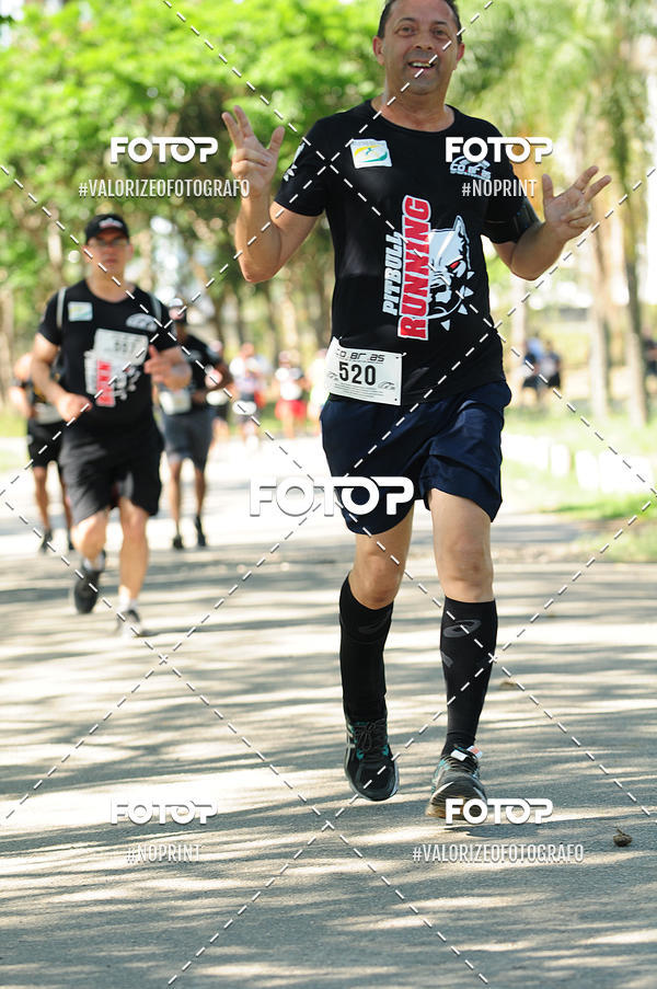 Compre suas fotos do eventoPIT BULL RUNNING no Fotop