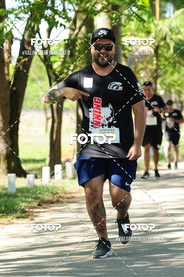 Compre suas fotos do eventoPIT BULL RUNNING no Fotop