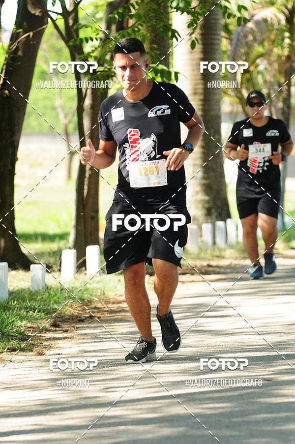 Compre suas fotos do eventoPIT BULL RUNNING no Fotop