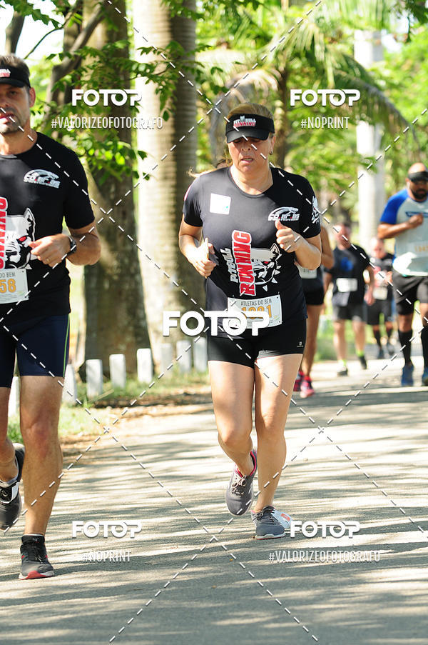 Compre as suas fotos do eventoPIT BULL RUNNING no Fotop