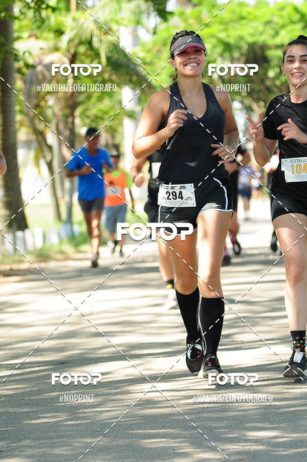 Buy your photos of the eventPIT BULL RUNNING on Fotop