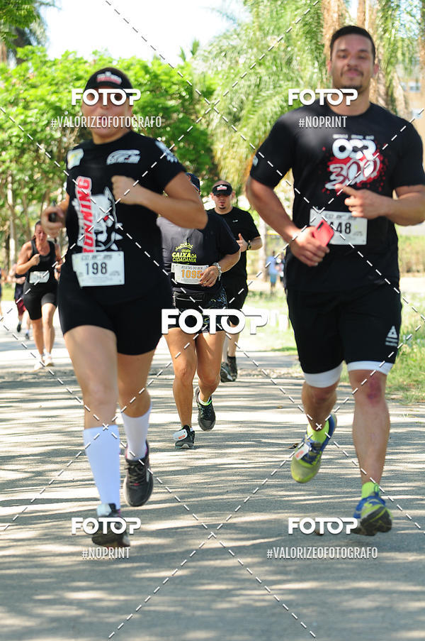 Buy your photos of the eventPIT BULL RUNNING on Fotop