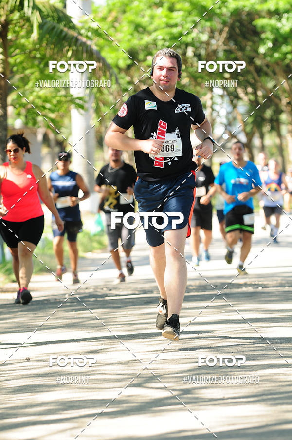 Buy your photos of the eventPIT BULL RUNNING on Fotop