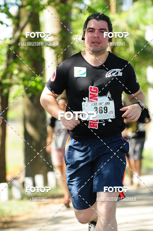 Buy your photos of the eventPIT BULL RUNNING on Fotop